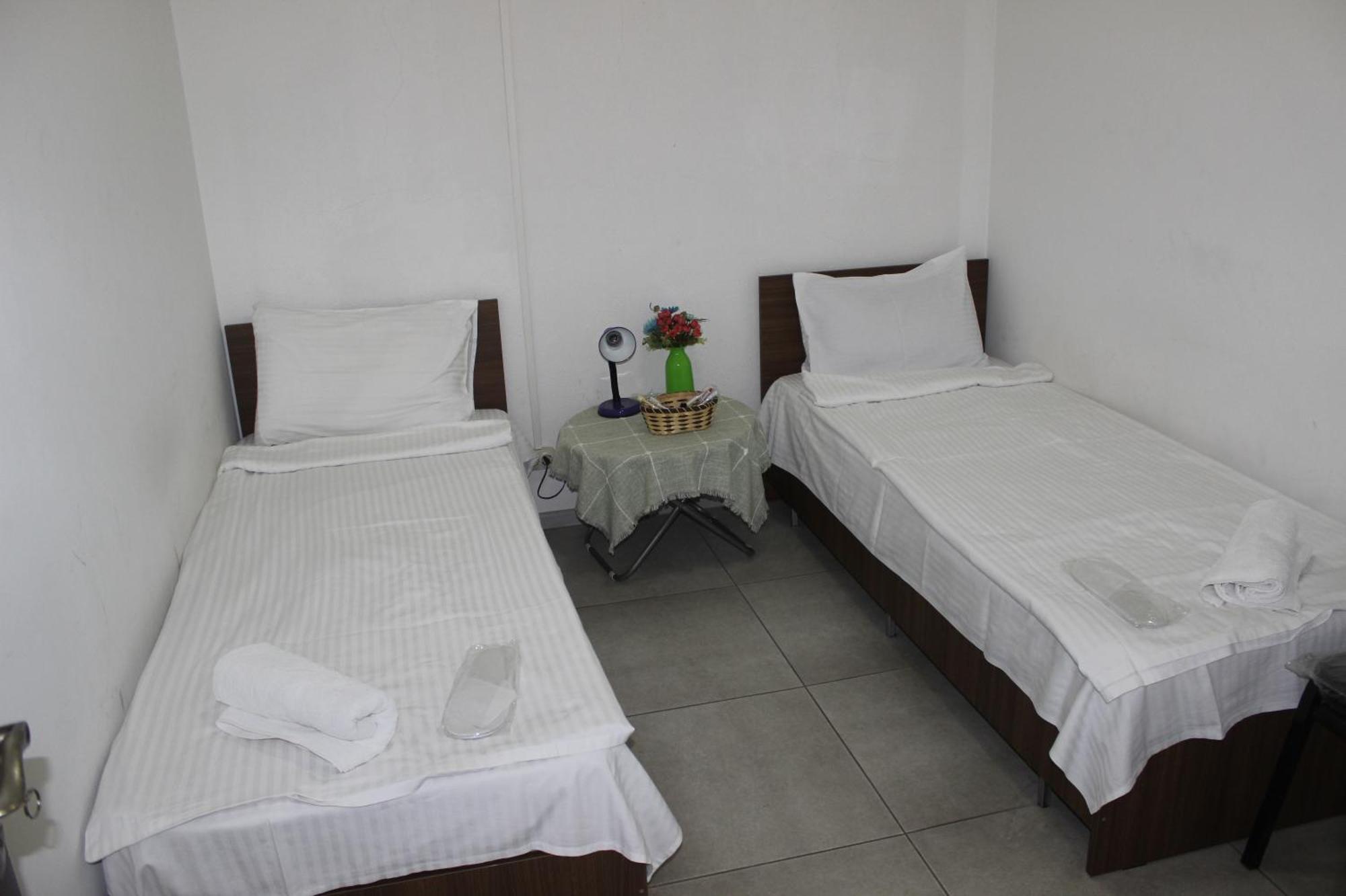 Hostel Near The Square Тбилиси Екстериор снимка