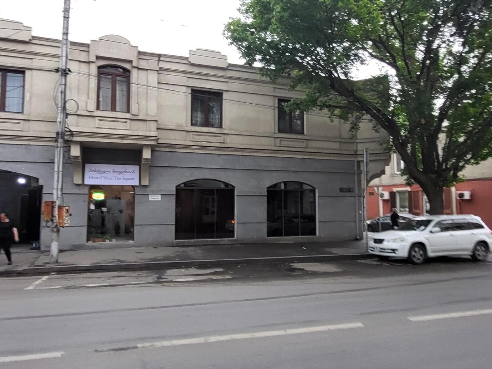 Hostel Near The Square Тбилиси Екстериор снимка