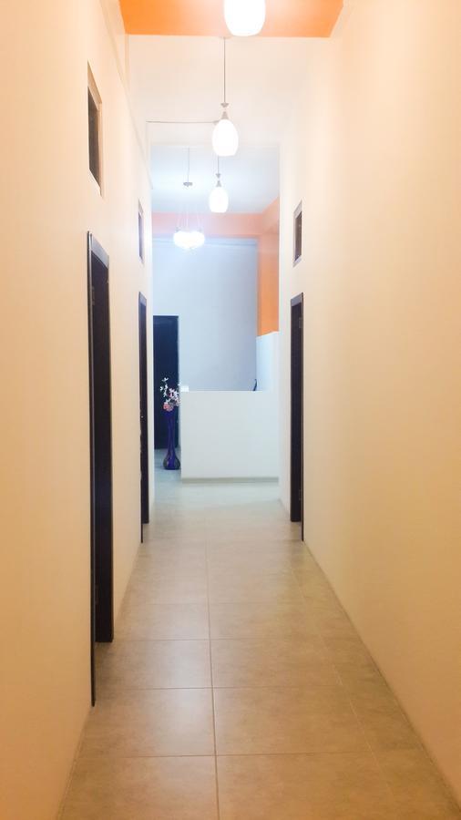 Hostel Near The Square Тбилиси Екстериор снимка