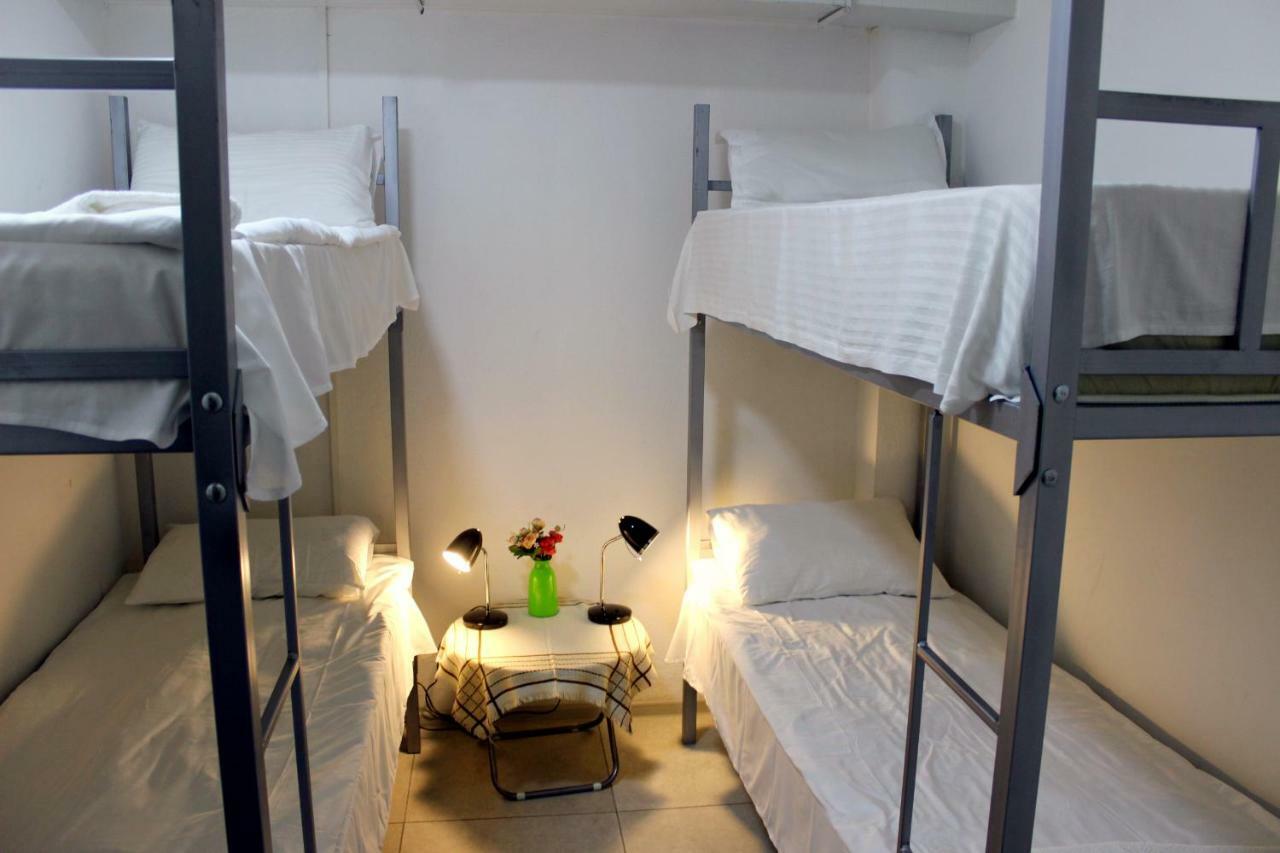 Hostel Near The Square Тбилиси Екстериор снимка
